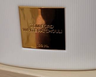 TOM FORD