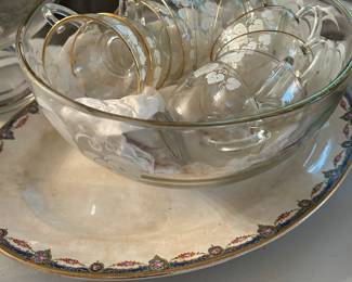 Super Sweet Punch Bowl. Ready for the Holidays. 