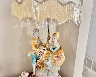 2 vintage Capodimonte Lamp