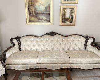 Victorian style matching couch & 2 chairs