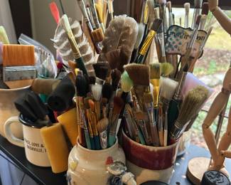 collection of artists' paintbrushes