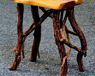 Vine table