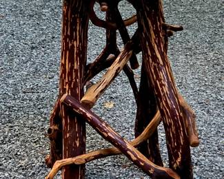 Vine table