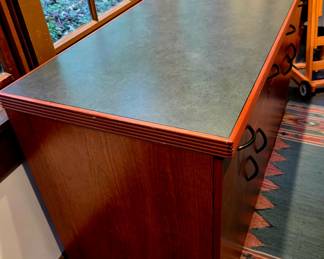Studio credenza