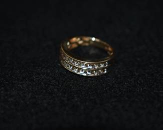14k Diamond band