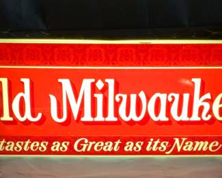 Bar sign (lit)