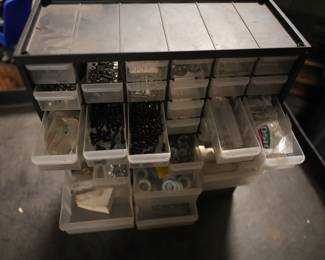 LOT OF TOOLBOX CONTENTS INCLUDED