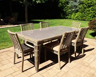 Luxury Skyline Rattan Garden Furniture