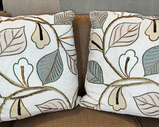 Decorative pillows Down Filled