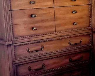 NeoClassical Mirrored Gentleman's Chest
