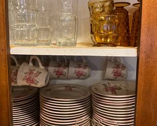 Kitchen - bottom shelf is part of large dining set