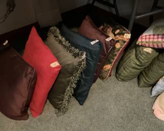 3rd bedroom - Decor pillows