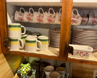 Kitchen - more of set of dishesv