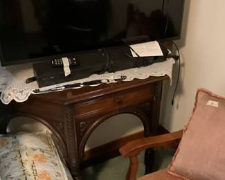 3rd bedroom - vintage walnut table in excellent condition