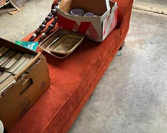 Garage - divan