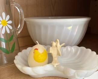 Anchor Hocking Fire King Milk Glass Mixing Bowl