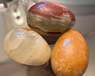 Carved Stone Eggs - Made in Pakistan