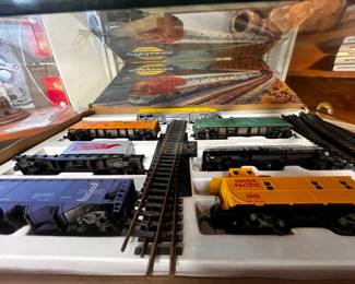 Athearn HO Scale Model Train Set