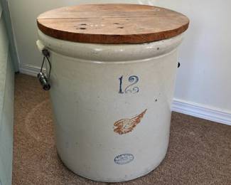 Red Wing 12 Gallon Lidded Stoneware Crock