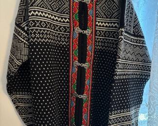 Norskwear Norwegian 100% Wool Knit Cardigan Sweater – Size Medium
