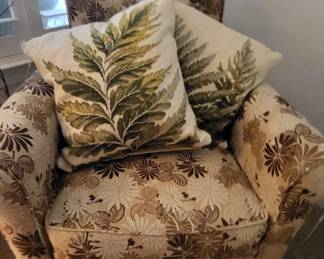 Upholstered Accent Chair