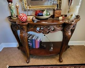 Demilune Table