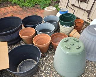 Garden pots