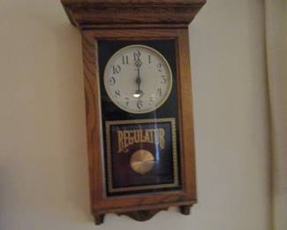 Howard Miller clock