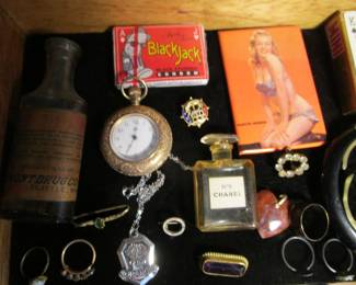 Pocket watches, knives, Victorian jewelry
