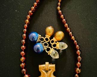Vintage fashion jewelry