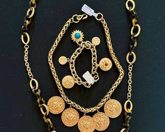 Fashion jewelry