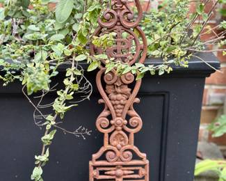 Outdoor decor