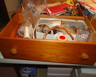 See the missing drawers, with sewing notions