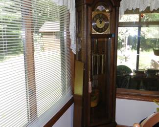 Grandfather clock in perfect working condition