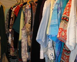All women's clothing, and hats and outerwear will all be priced at $1. This information will also be posted on other sites as well. This is going to be repeated for a number of photo's. Once it is all gone, so will the pictures and the additional posts.