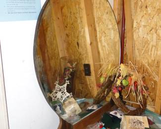 Vintage round vanity mirror