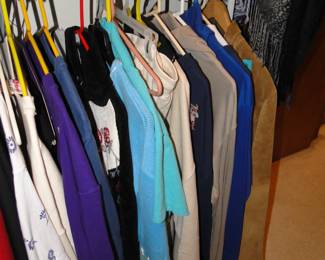 All women's clothing, and hats and outerwear will all be priced at $1. This information will also be posted on other sites as well. This is going to be repeated for a number of photo's. Once it is all gone, so will the pictures and the additional posts.