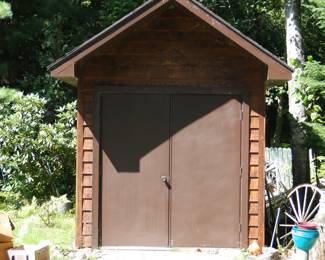 THE SHED, where all the items are free