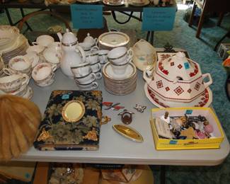 Photo albums, pull knobs and more