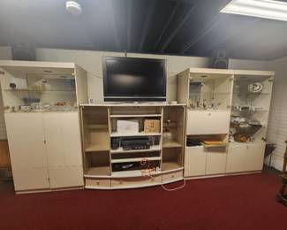 Modular wall unit system