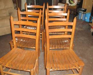 nice set of chairs 