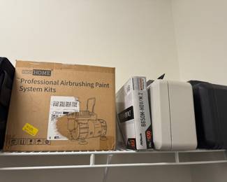 Airbrushing paint system 
