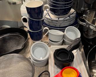 Mikasa cadence cobalt dish set 