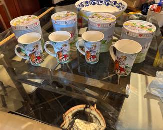 Alice In Wonderland Tin Mug Porcelain 2010