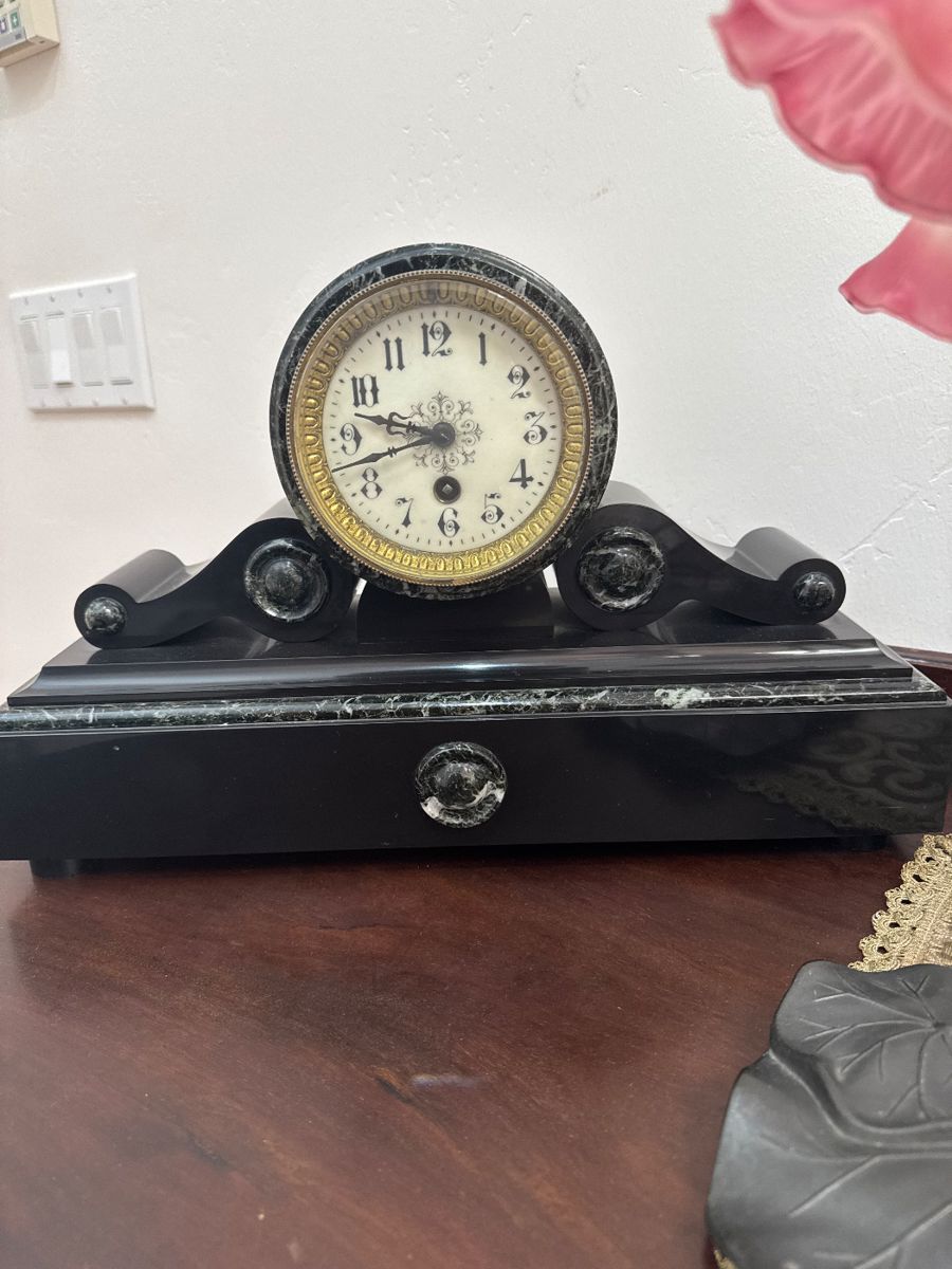 French Slate and marble mantel clock with key