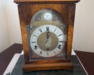 Case clock