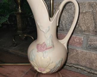 Hull pitcher