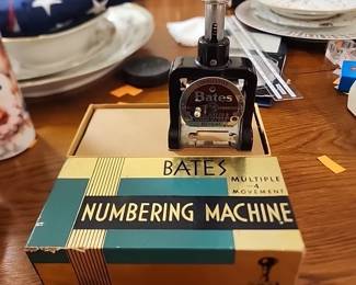 Bates numbering machine