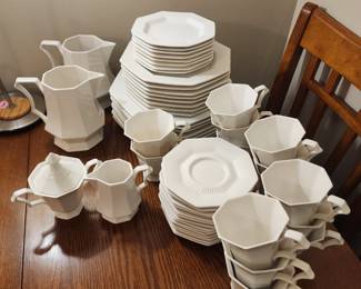 Independence Ironstone Castleten