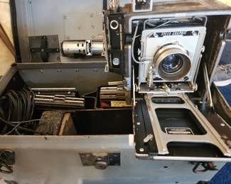 Graflex Graphic large format press camera with case and accessories
